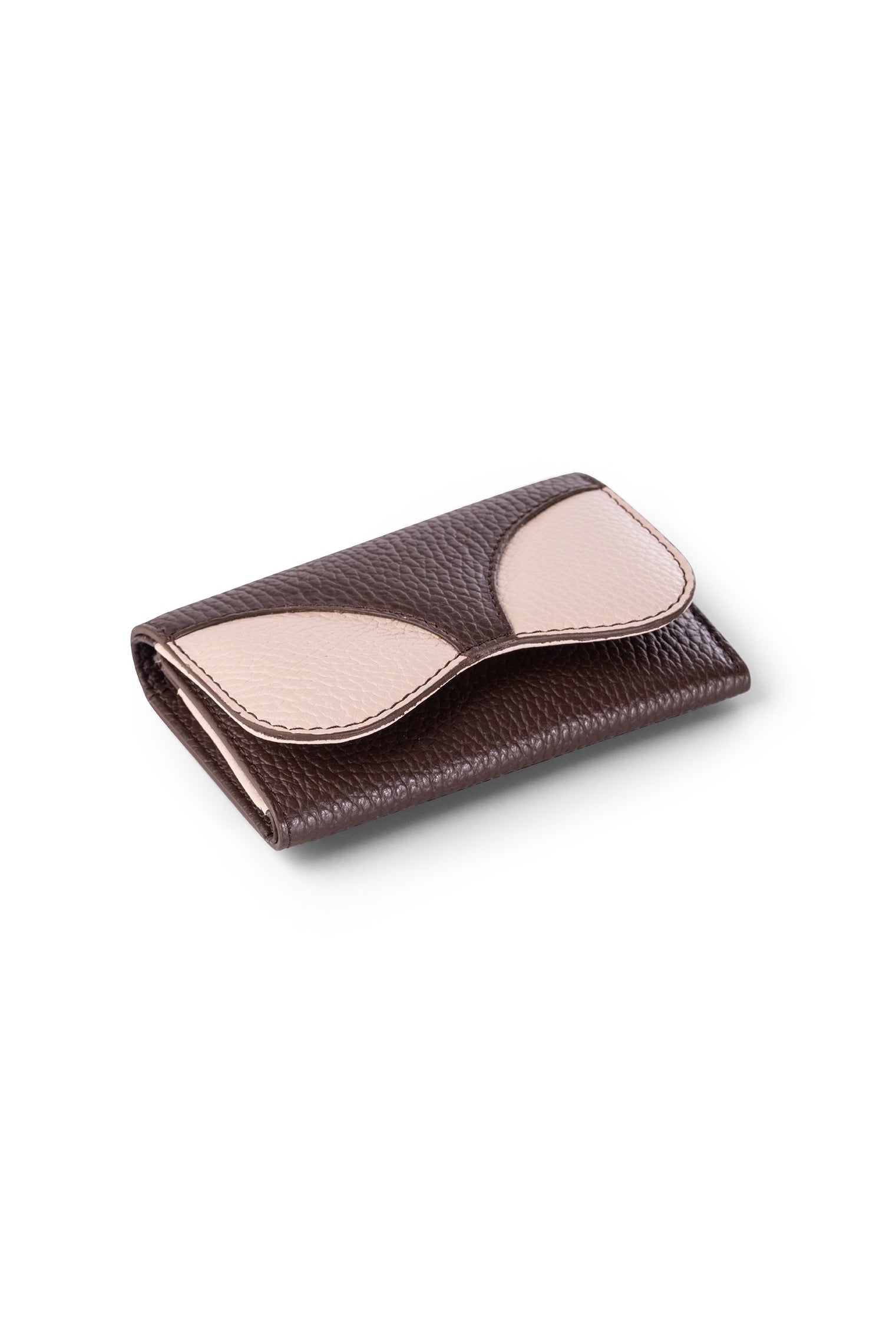 Ala Ladies Wallet Cioccolato and Driftwood - Front View showing Wing-Shaped Flap Detail
