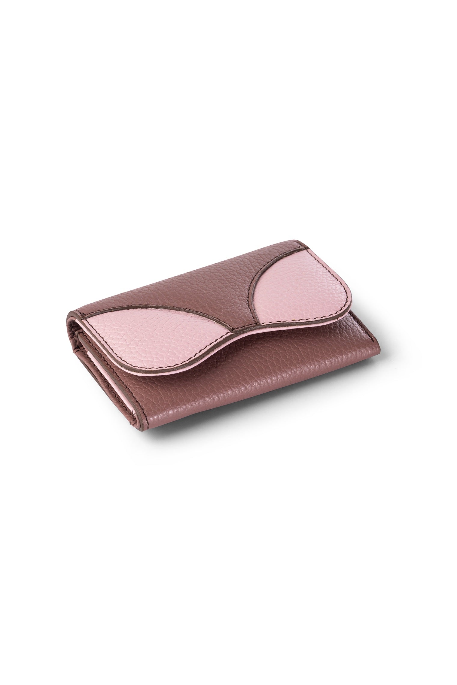 Ala Ladies Wallet Balsamic and Camelia - Front View showing Wing-Shaped Flap Detail
