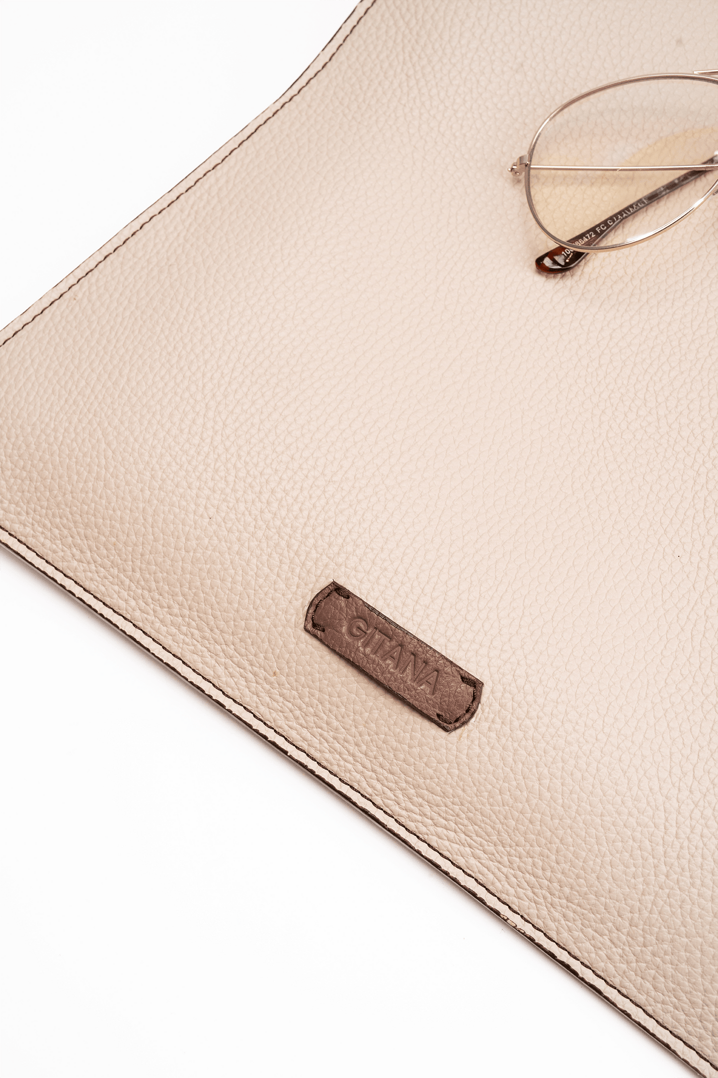 Gitana Simona Crossbody Bag Pebbled Calf Driftwood