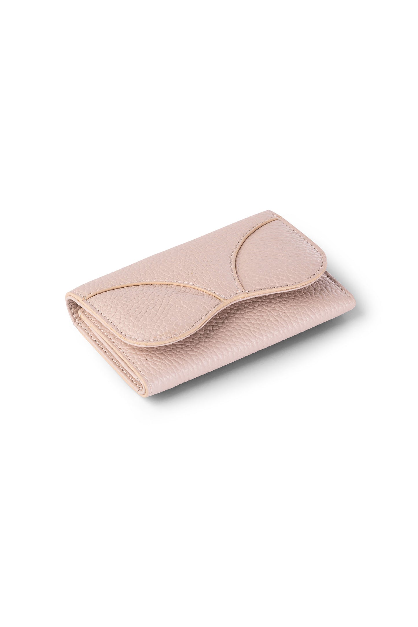 Gitana Ala ladies wallet in Adria pebble calf leather, Driftwood beige — three-quarter view showing wing-shaped flap and structured body — made in Italy